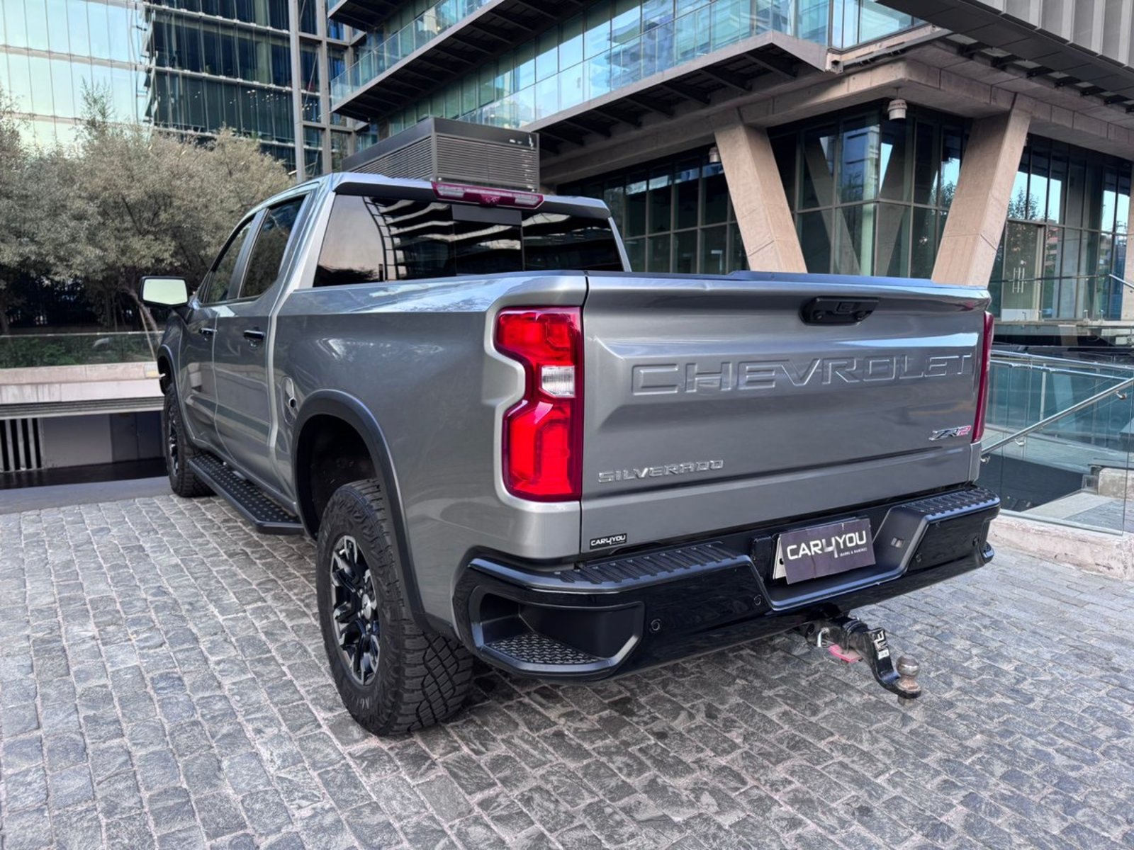 CHEVROLET SILVERADO 6.3 ZR2 Auto DC 4WD 2024 - Imagen 4 de 8