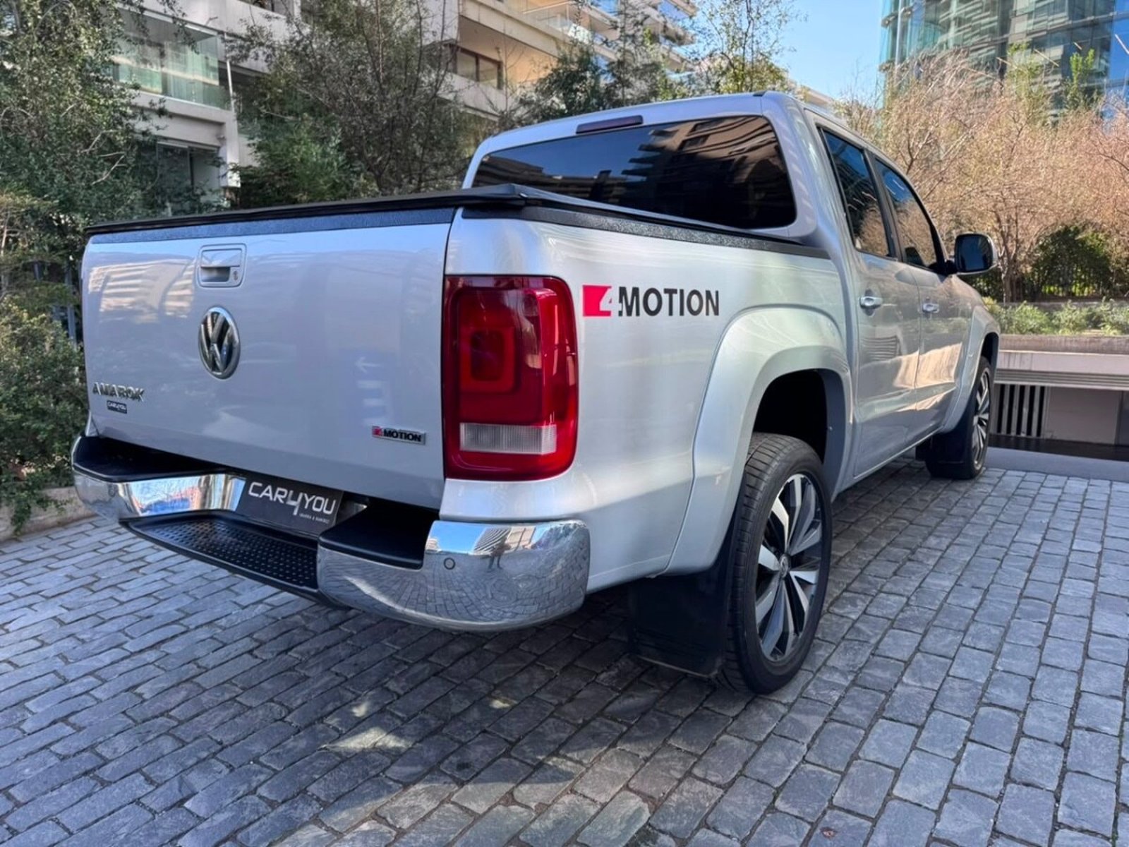 Volkswagen AMAROK HIGHLINE 2020 - Imagen 4 de 10