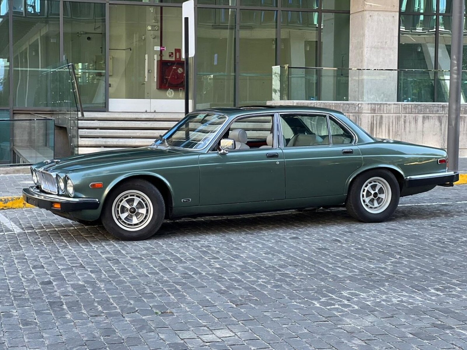 JAGUAR XJ6 XJ6 1985 - Imagen 6 de 10
