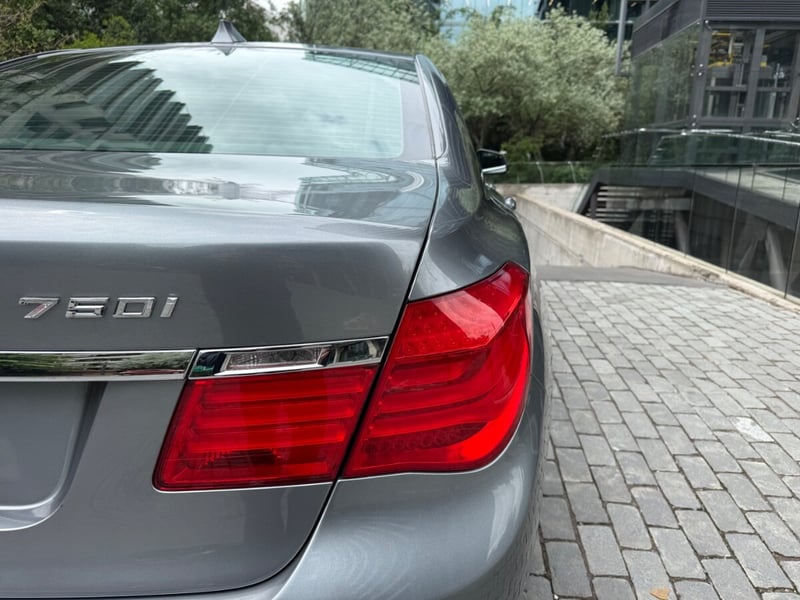 BMW 750 NIGHT VISION 2012 - Imagen 7 de 10