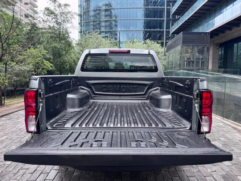 Chevrolet COLORADO DIESEL AUT 4X4. 1 DUEÑO. 2025 - Imagen 7 de 10