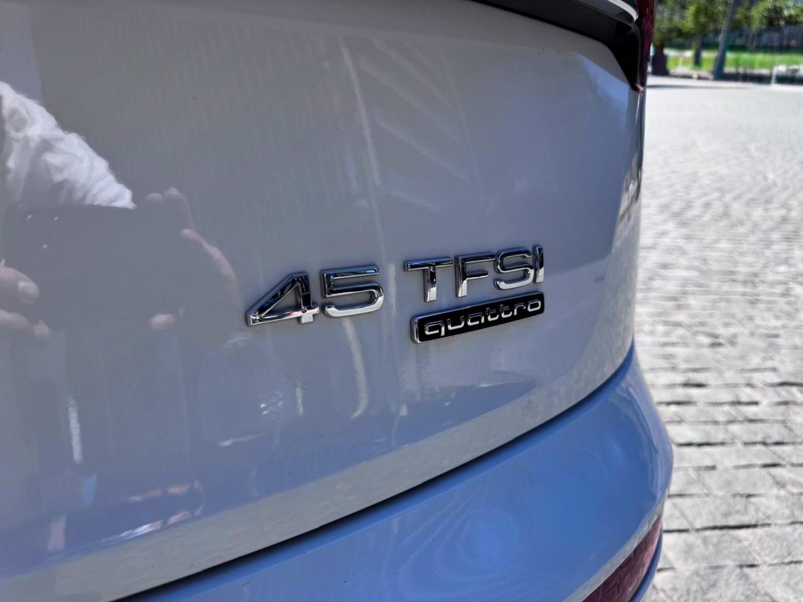 AUDI Q5 2.0 TFSI quattro® 2025 - Imagen 8 de 10