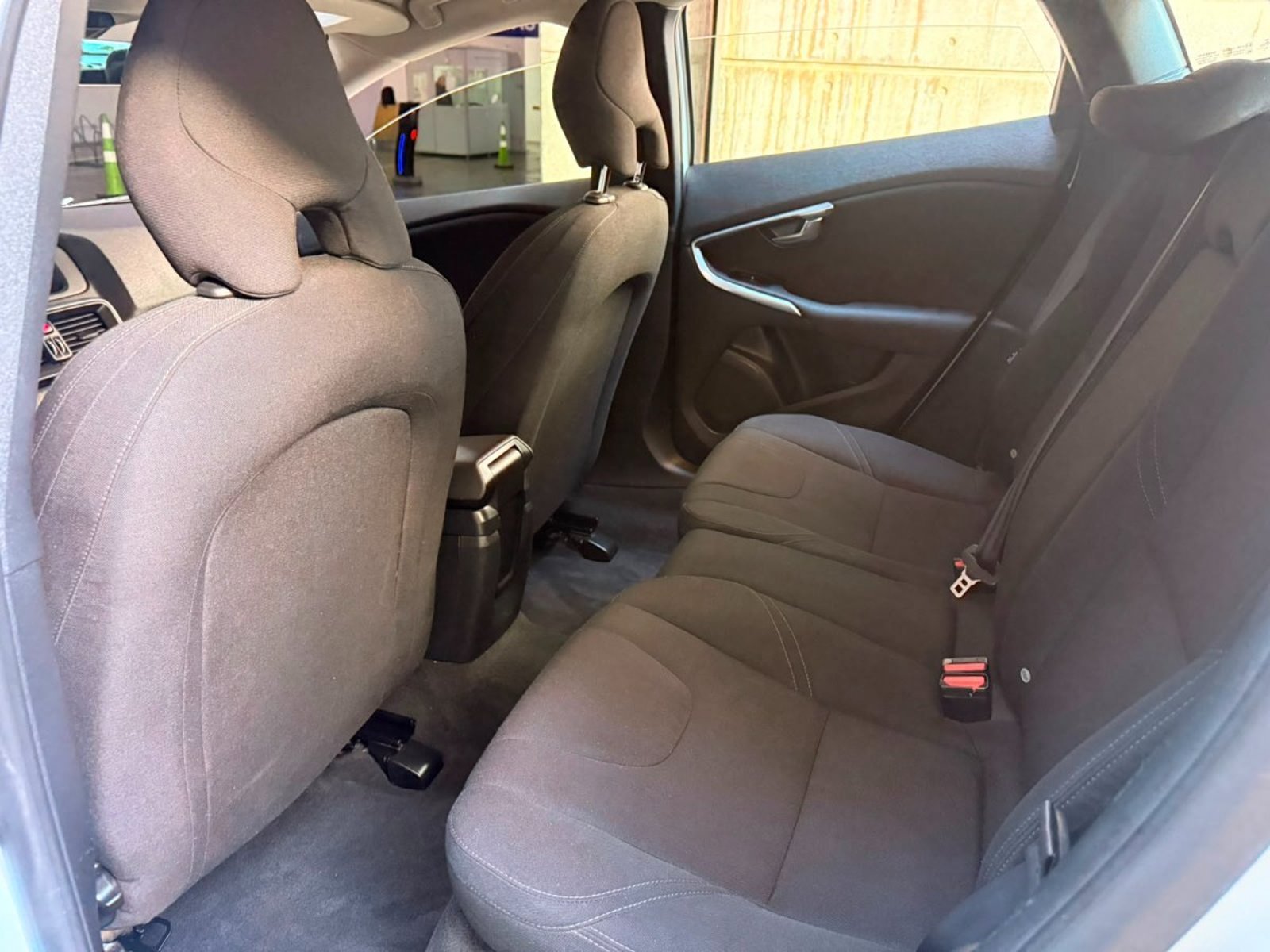 Volvo V40 D2 Comfort MT Diesel 2016 - Imagen 7 de 10