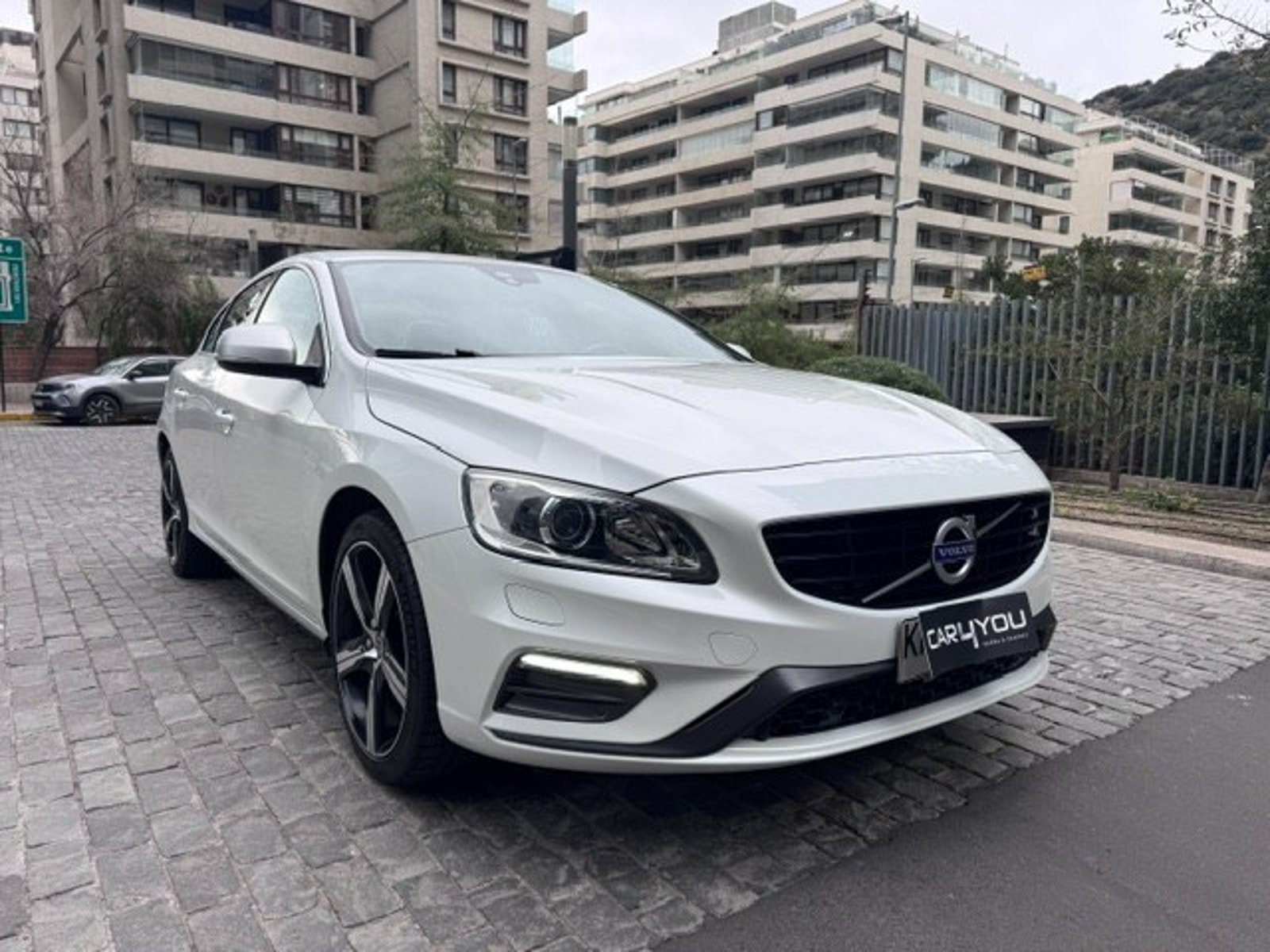 Volvo S60 T6 4WD. 2018 - Imagen 3 de 10
