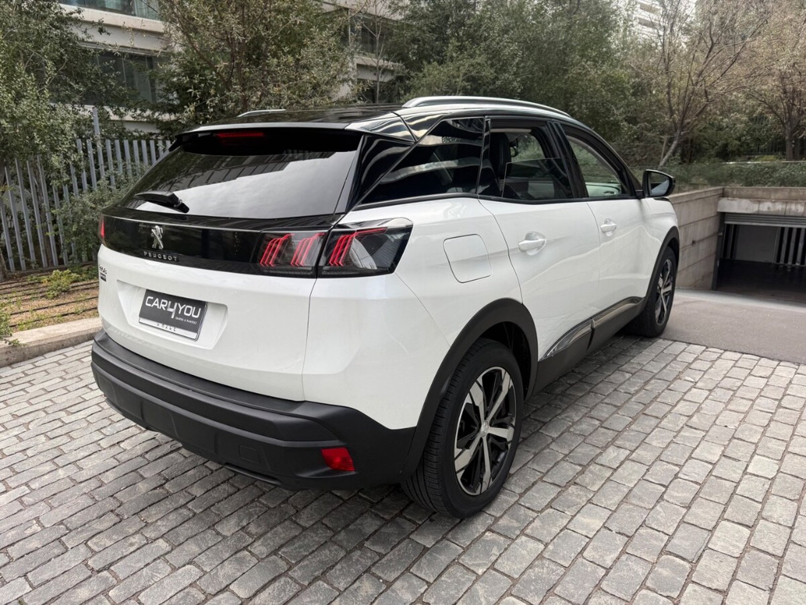 Peugeot 3008 BLUE HDI 130 2022 - Imagen 6 de 10