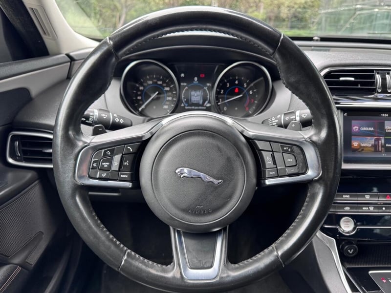 Jaguar XE PRESTIGE 2019 - Imagen 10 de 10