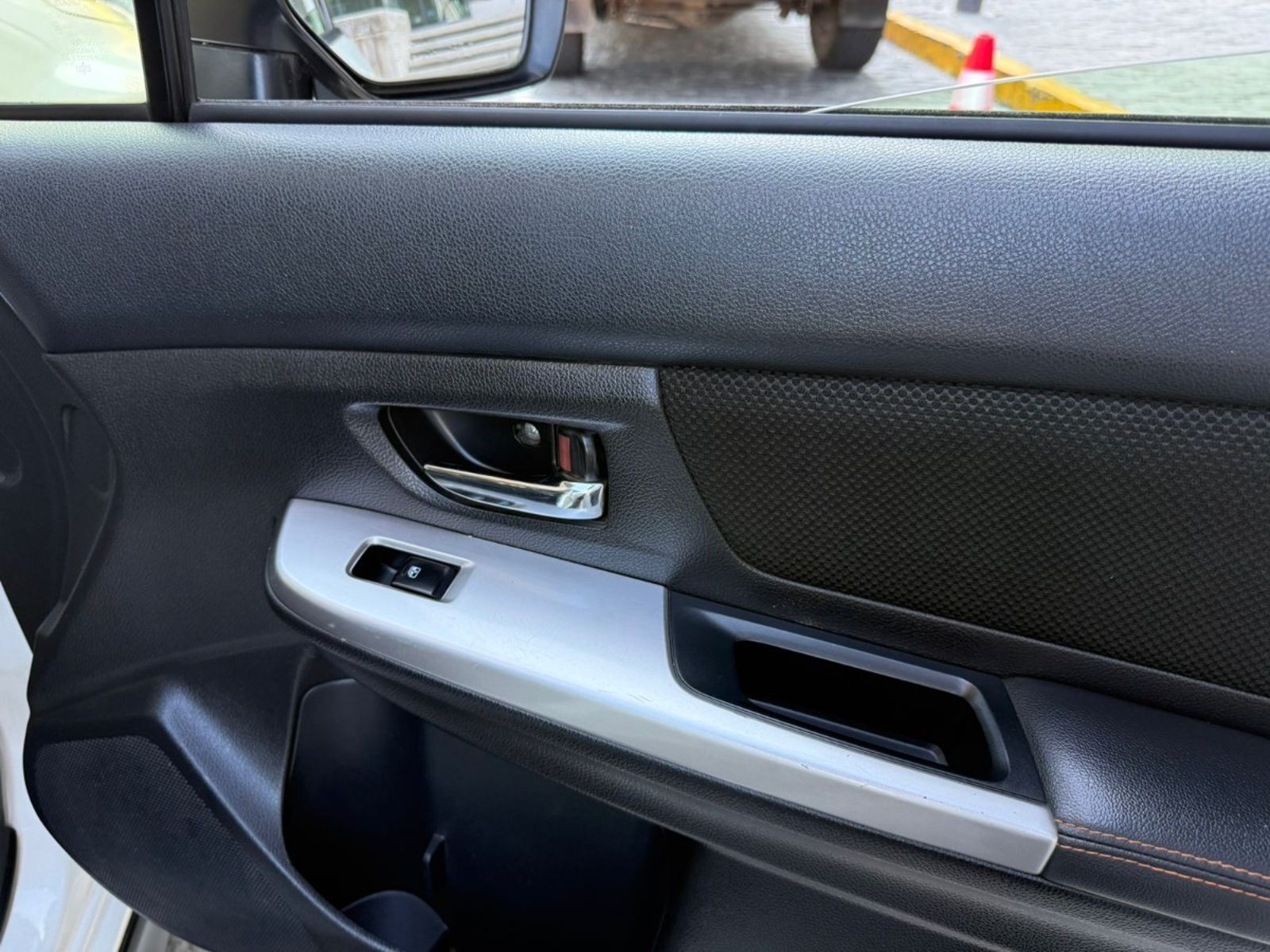 SUBARU NEW XV ACTIVE, 2.000CC 2017 - Imagen 6 de 10