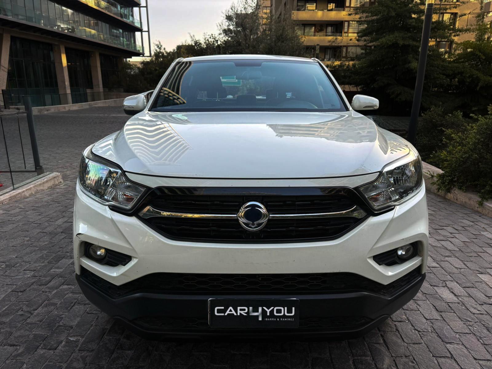 SSANGYONG MUSSO GRAND 2.2 DIESEL 2021 - Imagen 3 de 10