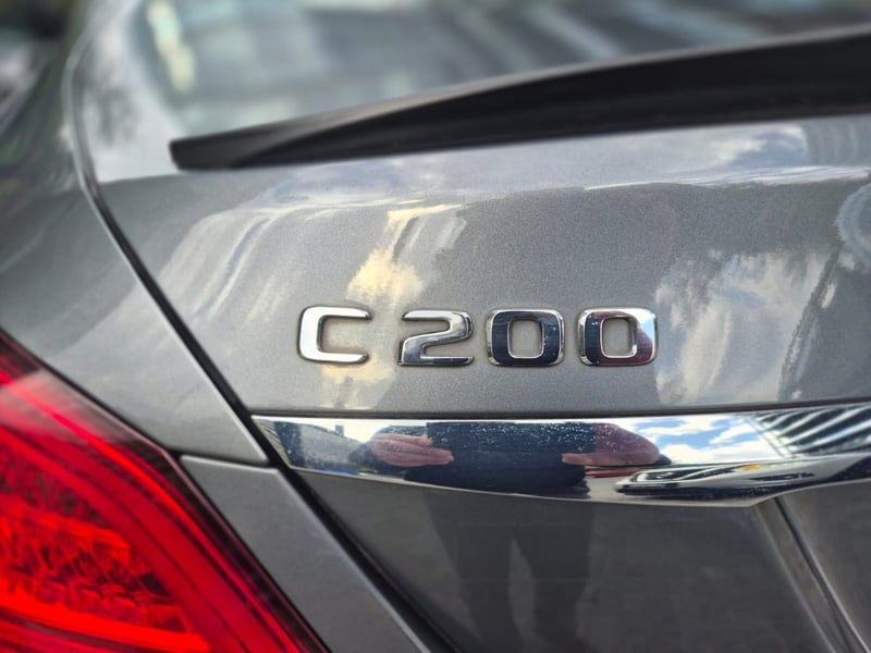 Mercedes-Benz C200 LOOK AMG 2019 - Imagen 7 de 10