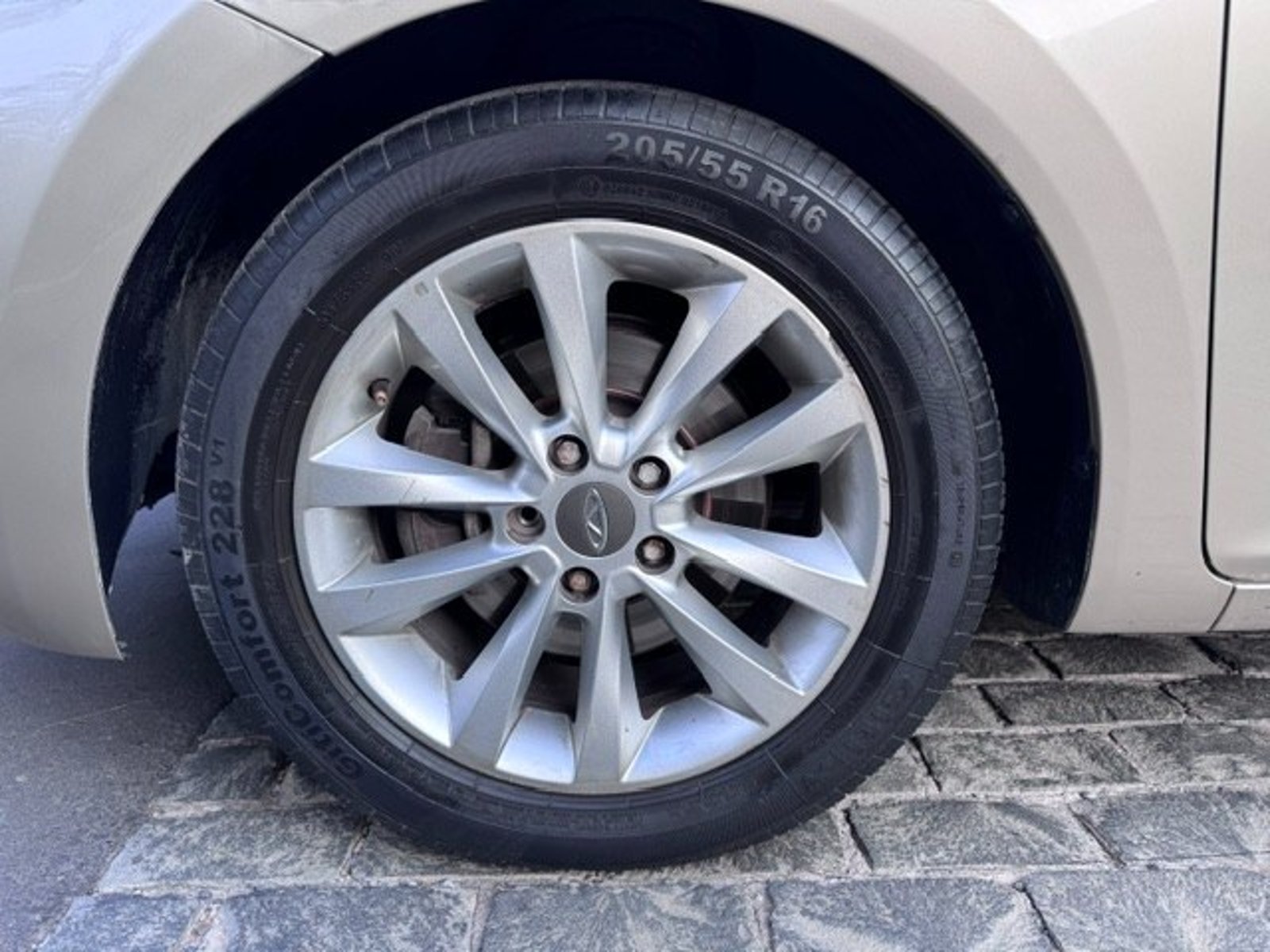 CHERY ARRIZO 3 GLS AUT 2016 - Imagen 9 de 10