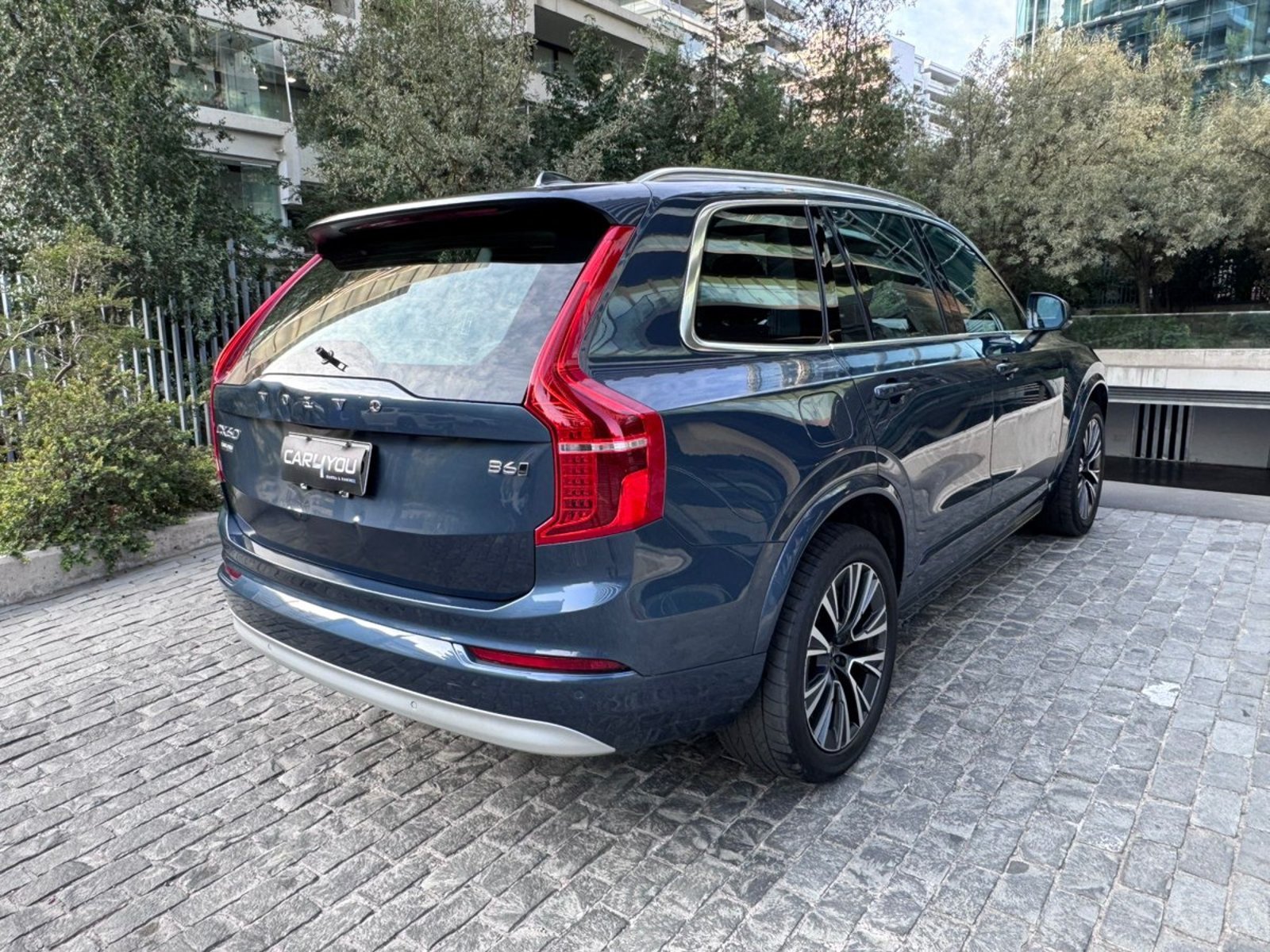 VOLVO XC90 MOMENTUM II B6 4X4 2.0 AUT 2022 - Imagen 6 de 10