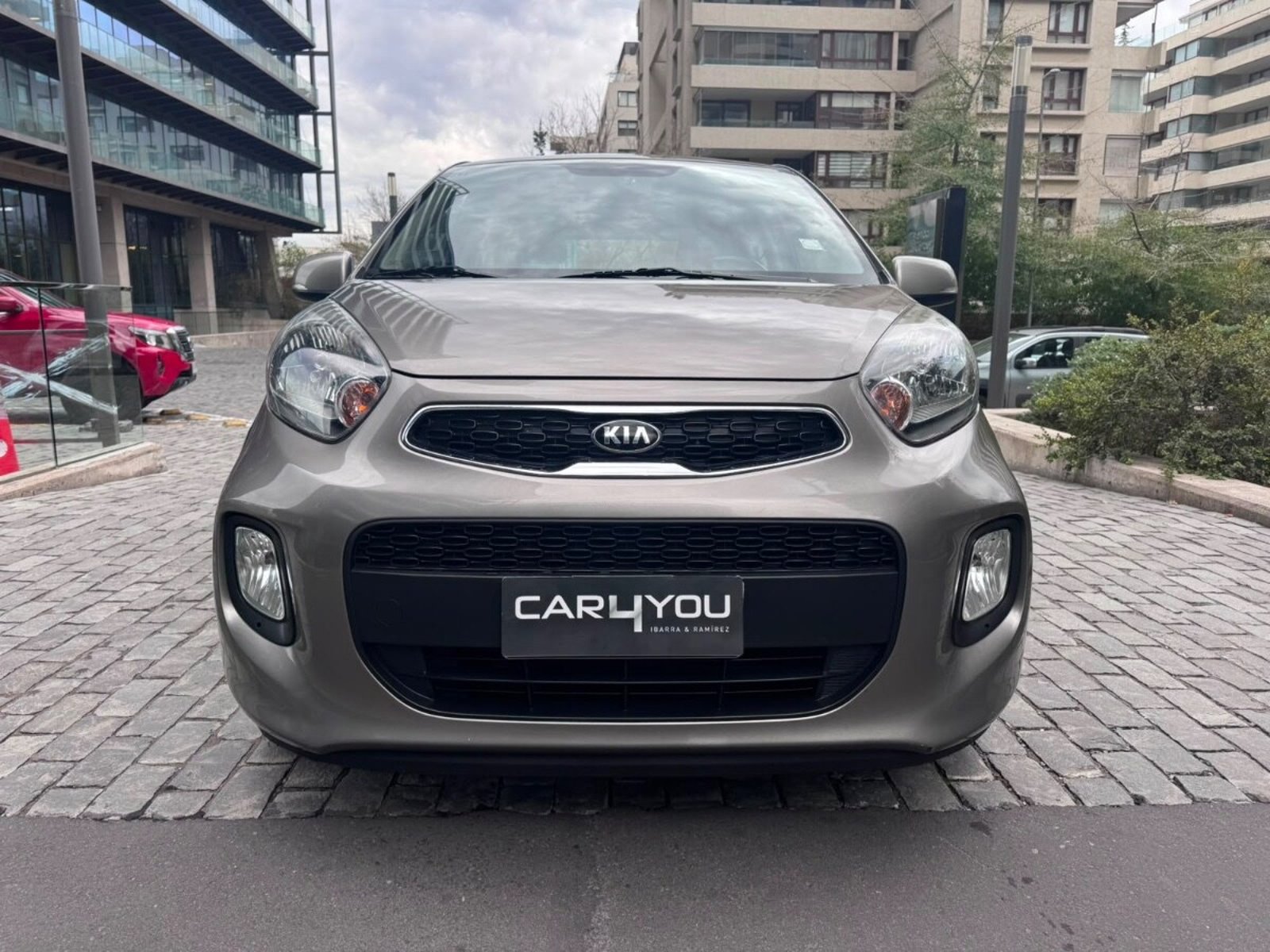 Kia MORNING 1,2 AUTOMATICO 2016 - Foto 2 de 10