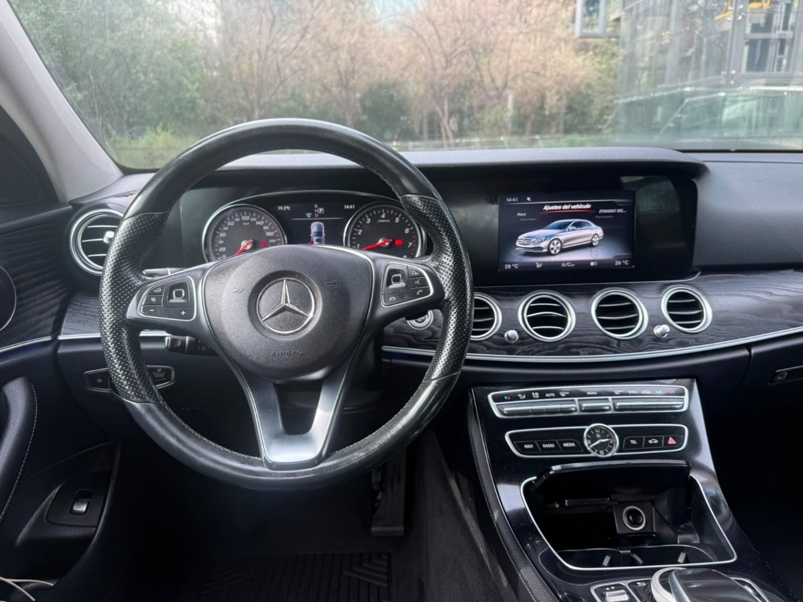 Mercedes-Benz 200 E 200 2017 - Imagen 8 de 10