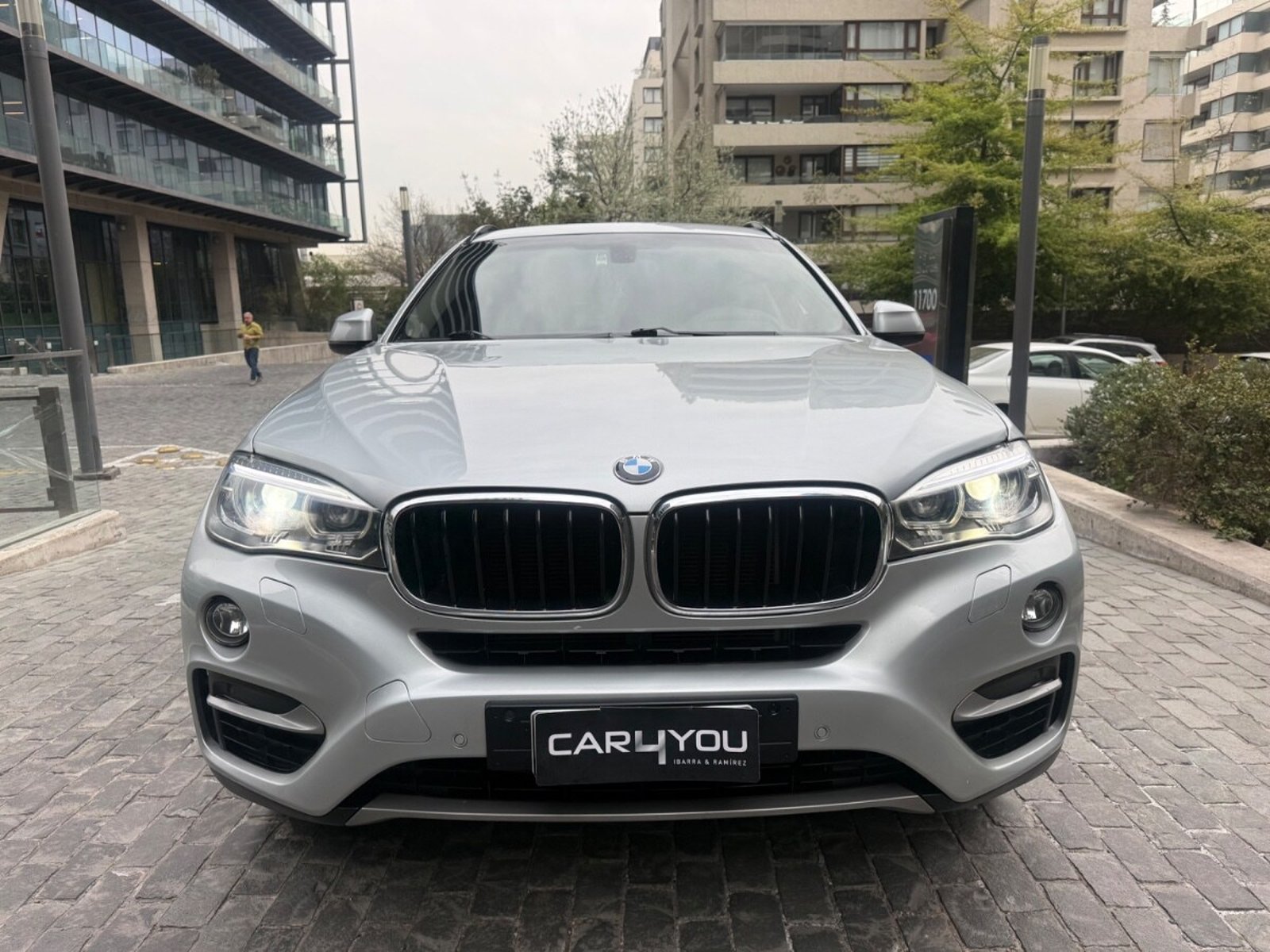 BMW X6 3.0D XDRIVE 2016 - Foto 2 de 10