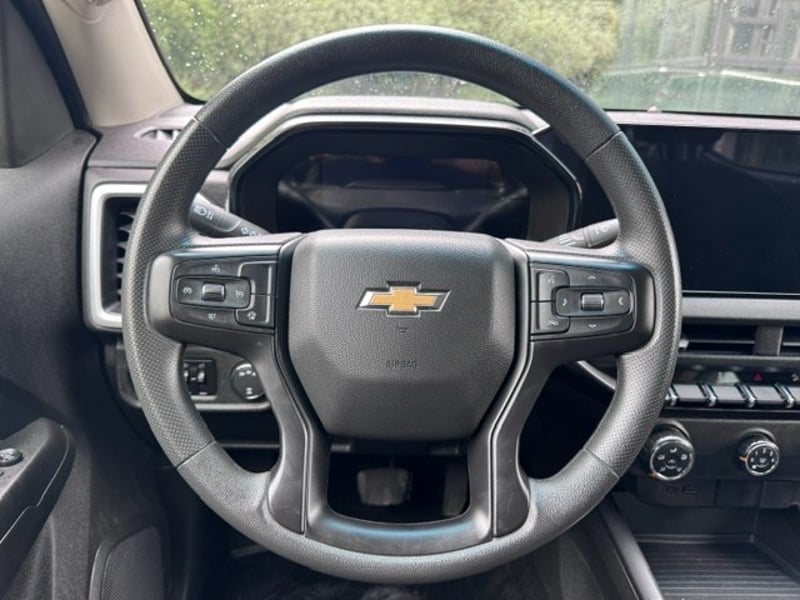 Chevrolet COLORADO DIESEL AUT 4X4. 1 DUEÑO. 2025 - Imagen 8 de 10