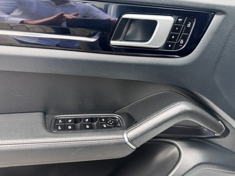 Porsche CAYENNE COUPE 2020 - Imagen 9 de 10