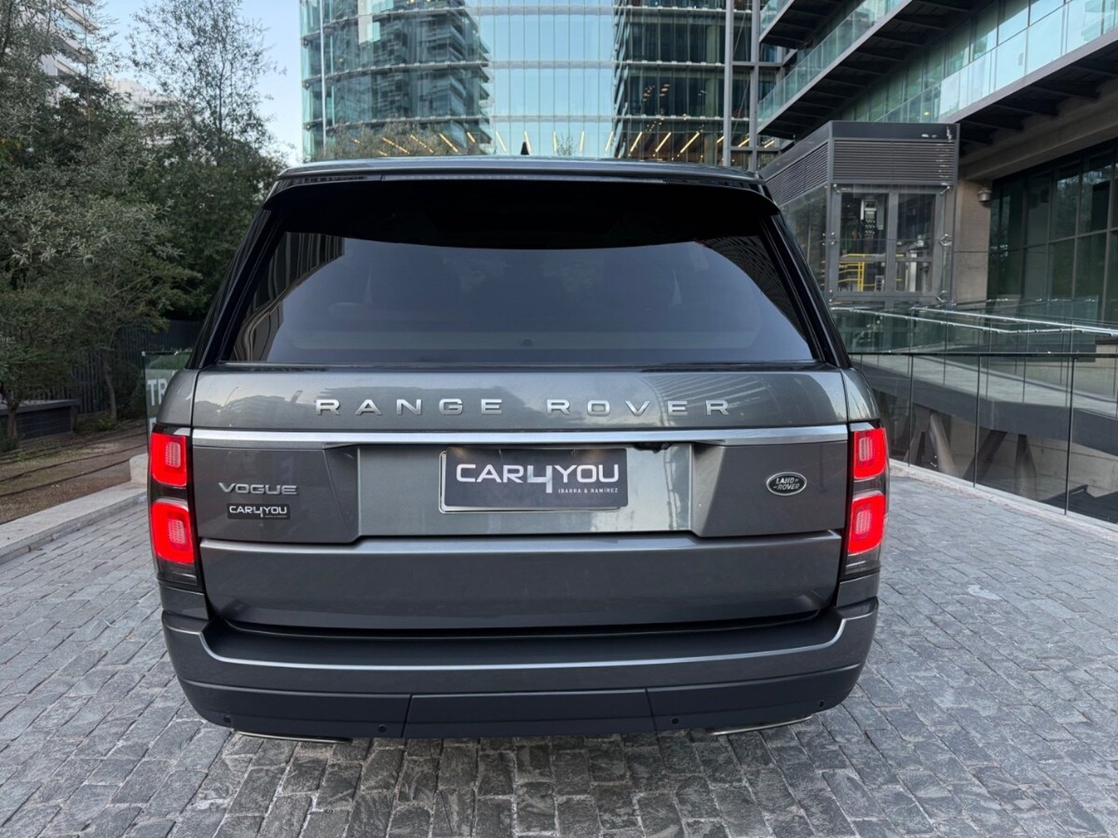 Land Rover Range Rover VOGUE 3.0 Diesel v6 2018 - Foto 5 de 10