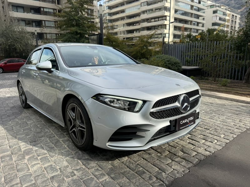 Mercedes-Benz A200 LOOK AMG 2023 - Imagen 3 de 10