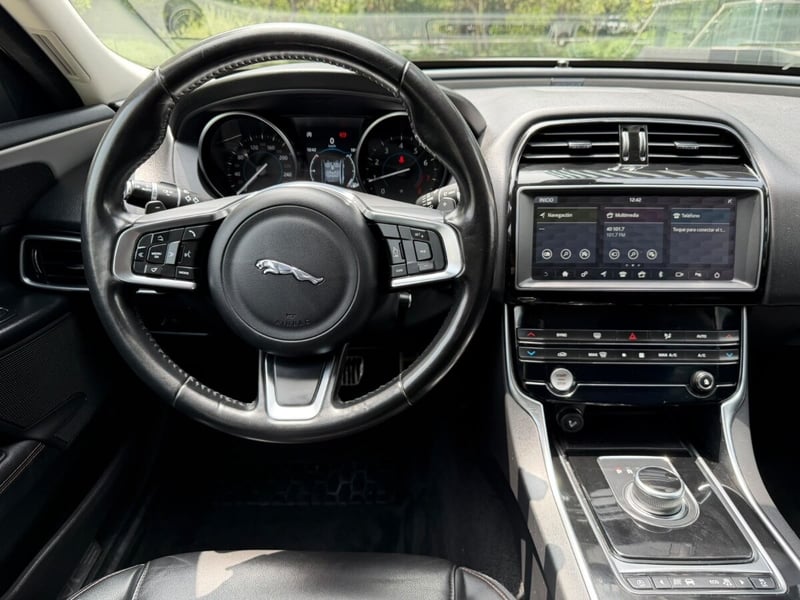 Jaguar XE PRESTIGE 2019 - Imagen 9 de 10