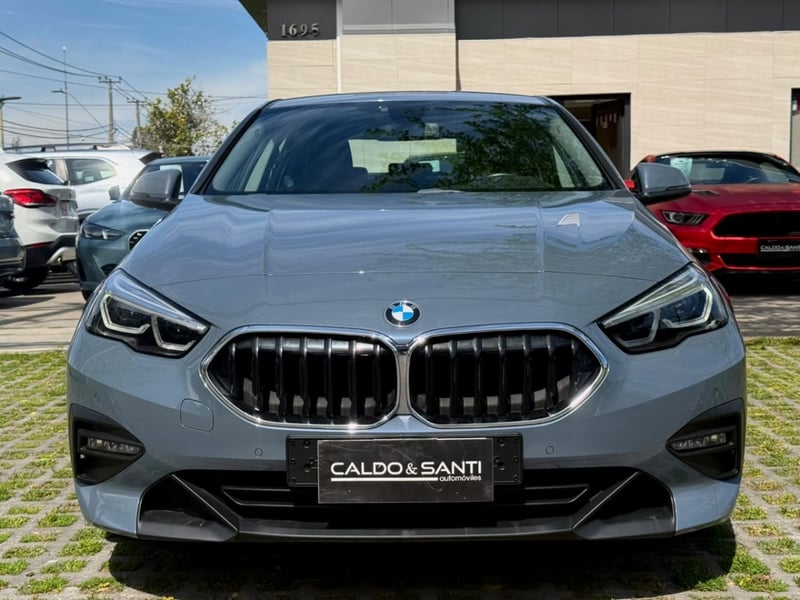 BMW 218I GRAN COUPE 1.5 AT 2021 - Imagen 8 de 10