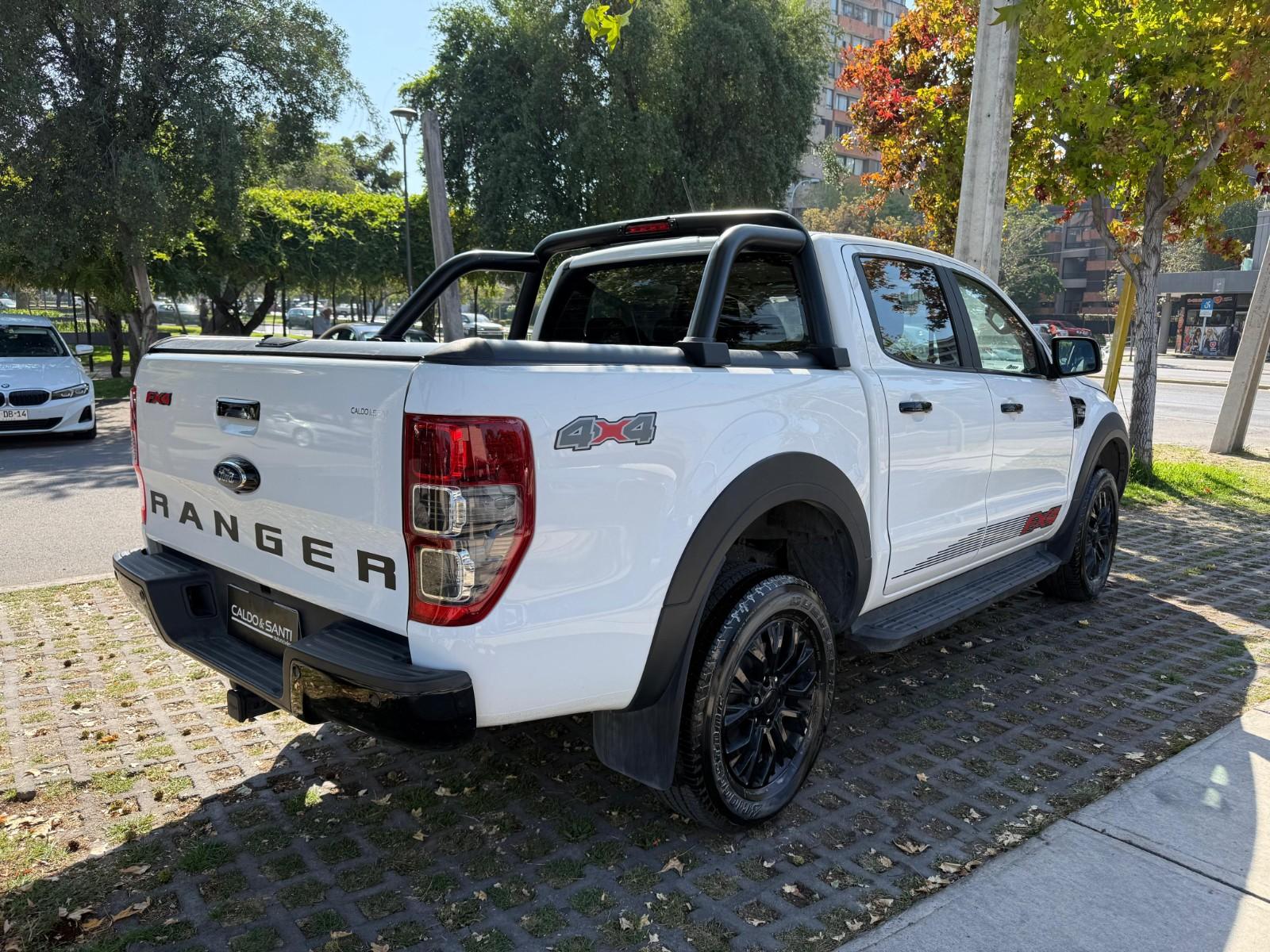 FORD RANGER FX4 3.2 AT 4X4 2024 - Imagen 5 de 9