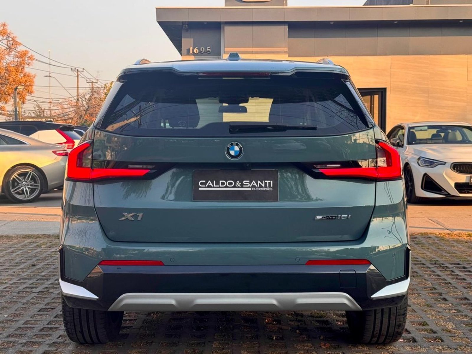 BMW X1 SDRIVE 18i 1.5 AUT 2024 - Foto 4 de 10