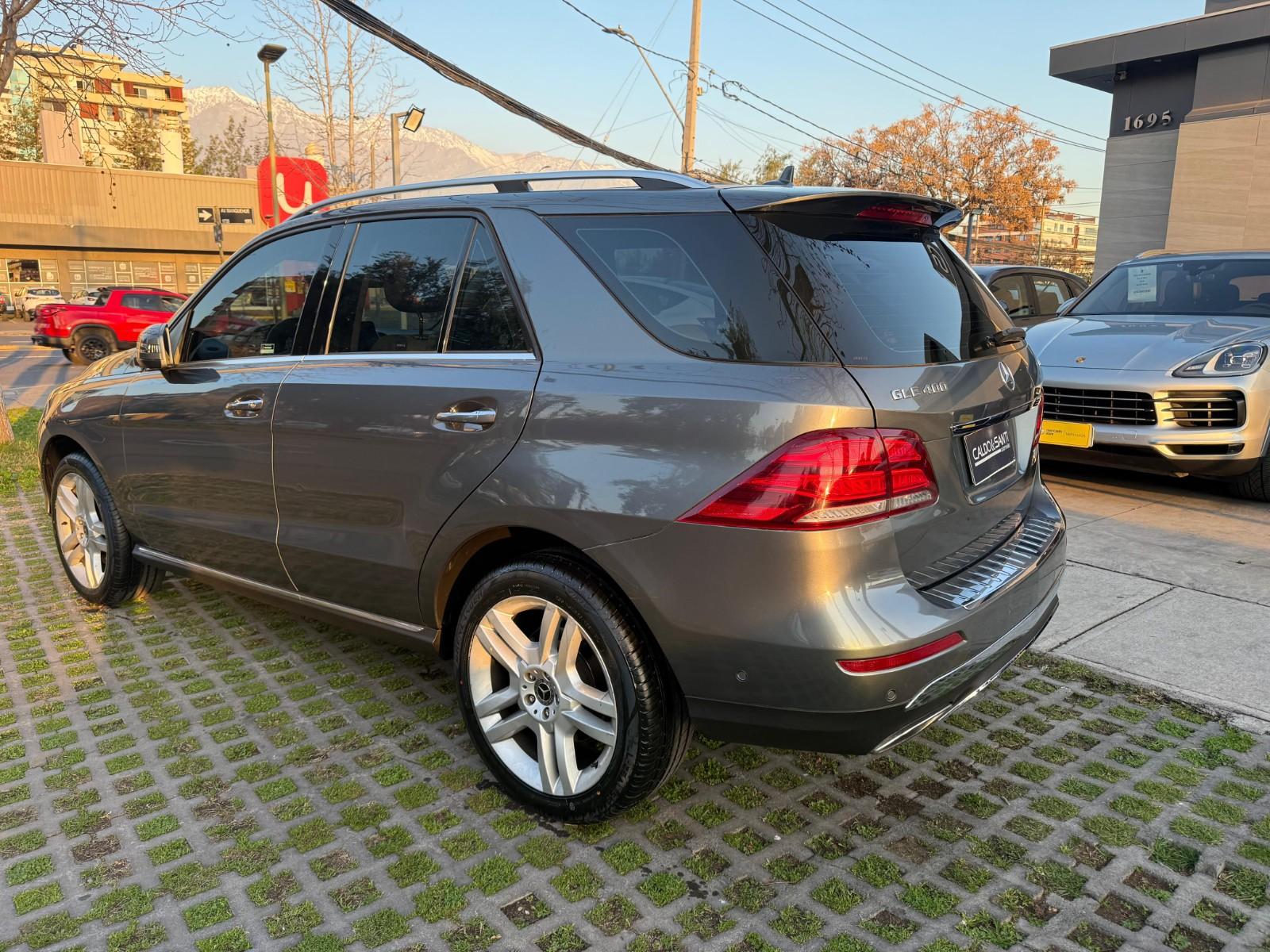 MERCEDES-BENZ GLE 400 4 MATIC 3.0 AT V6 2017 - Imagen 5 de 9