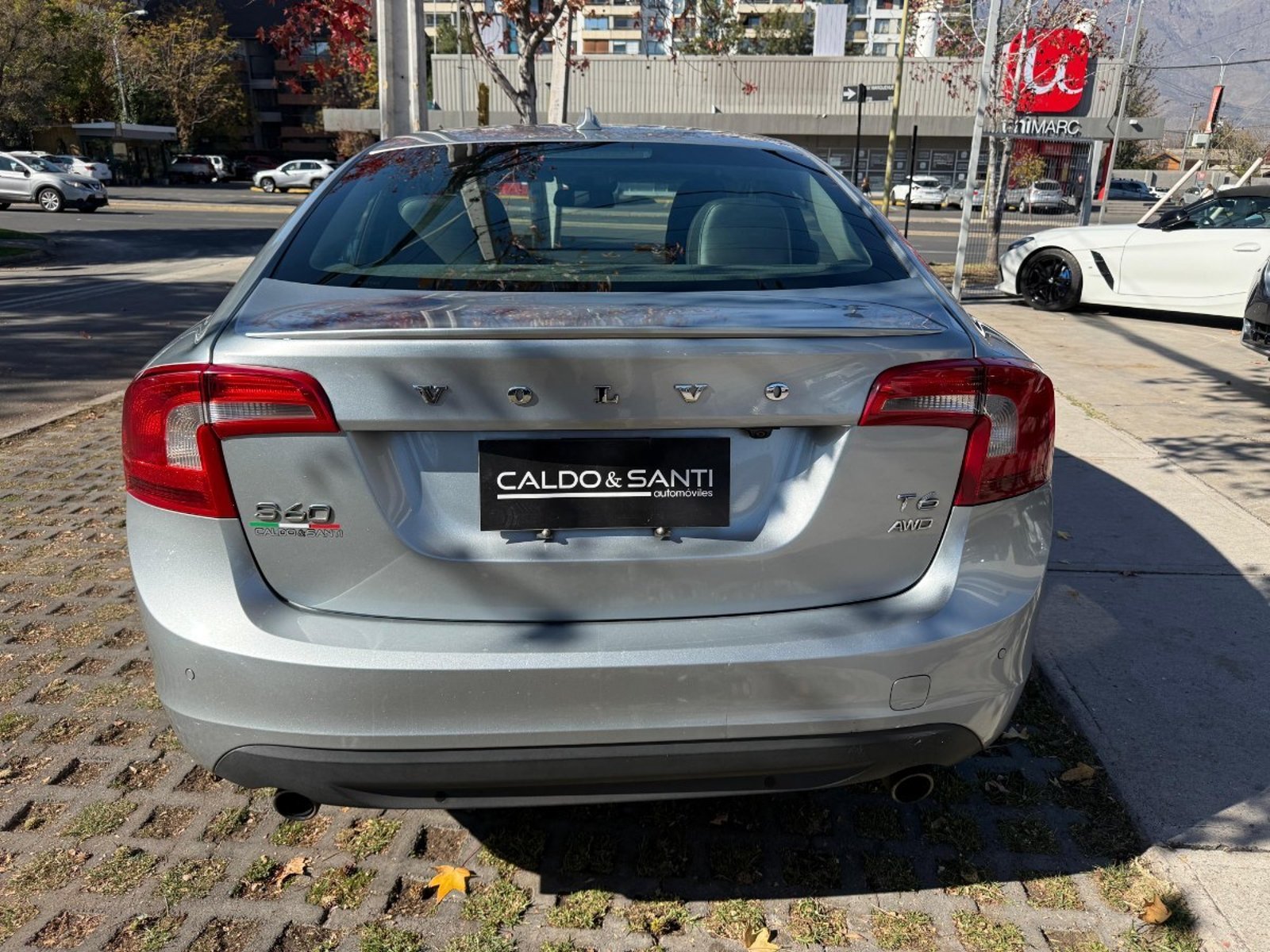 VOLVO S60 T6 PLUS 3.0 AT AWD 2013 - Imagen 4 de 8
