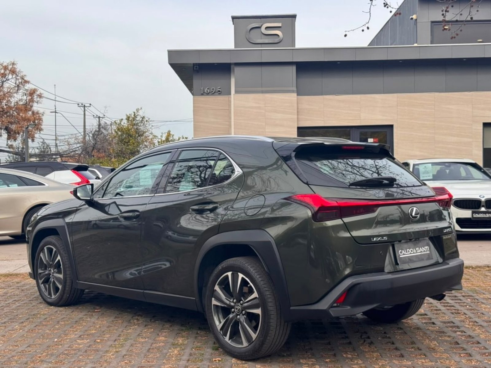 Lexus UX 200 CVT 2.0 AUT 2021 - Foto 4 de 10