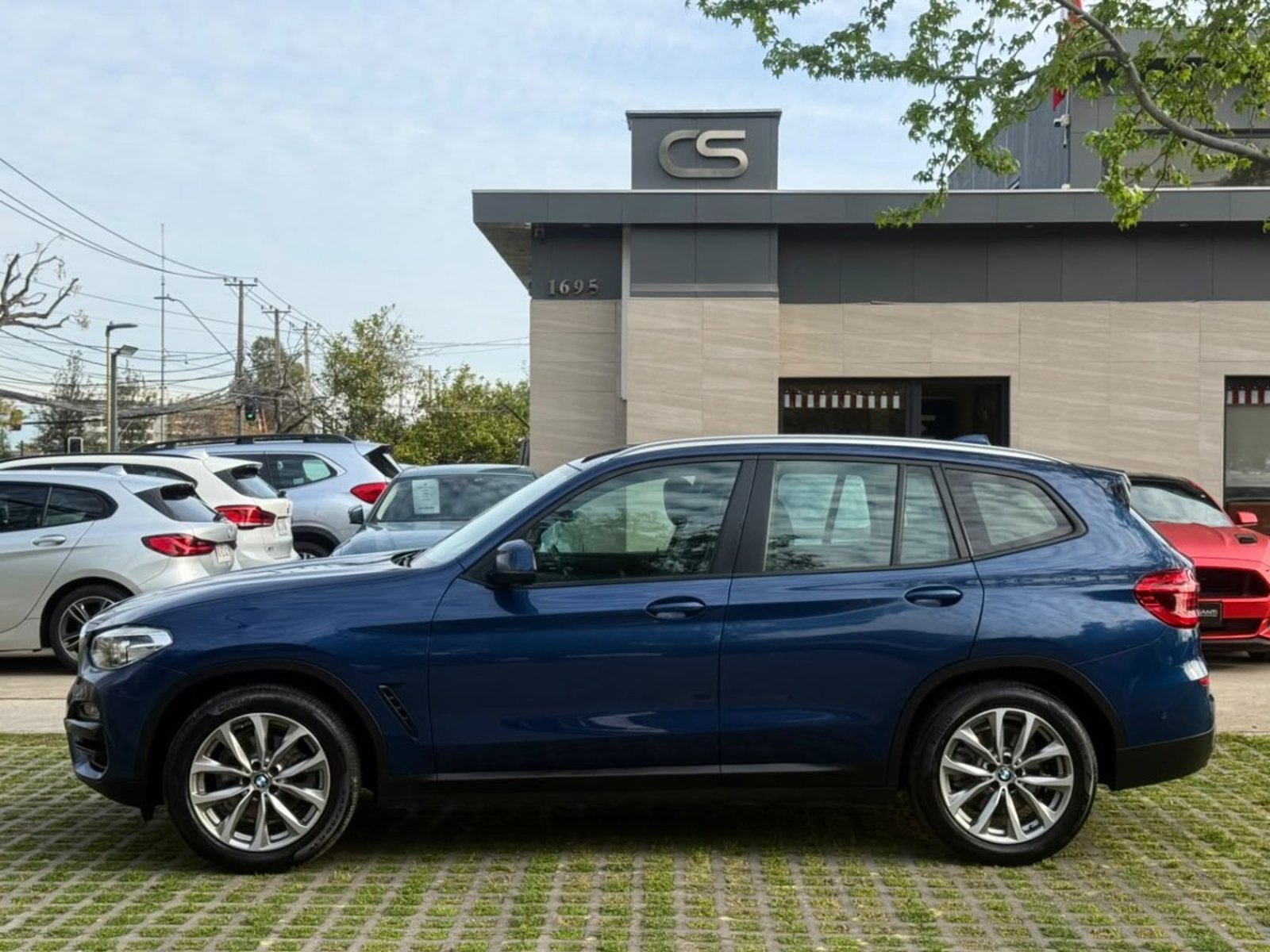 BMW X3 SDRIVE 20i HERITAGE 2.0 AT 2021 - Foto 2 de 10