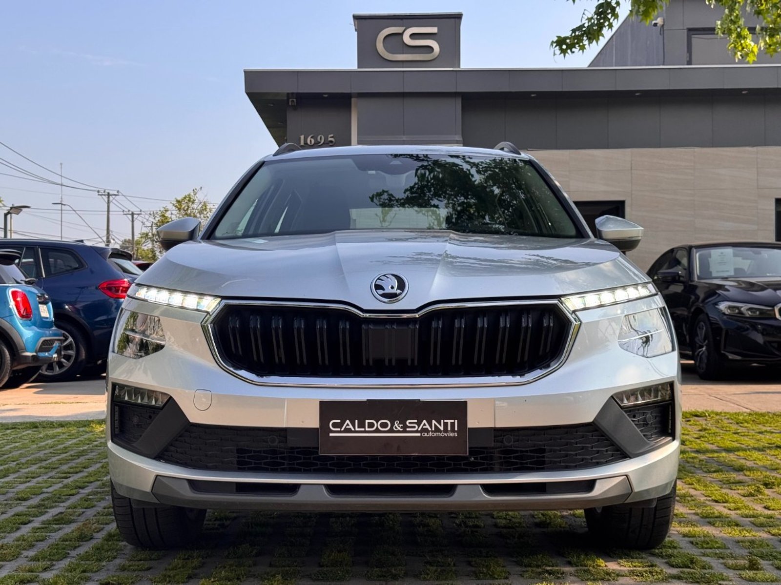Skoda KAMIQ TSI 1.0 AUT 2026 - Foto 2 de 10