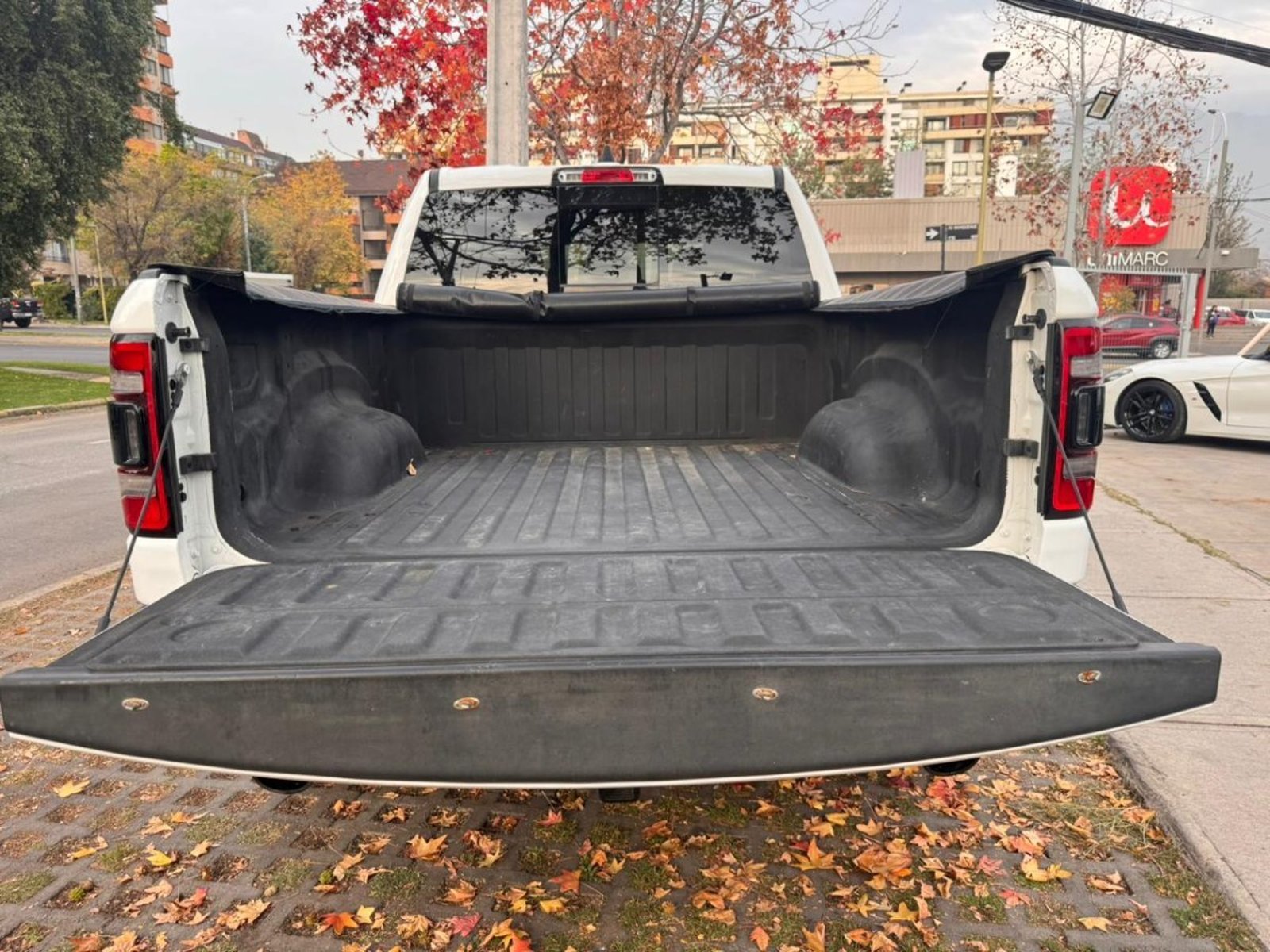 RAM 1500 REBEL SPORT 5.7 AT 4X4 2022 - Imagen 7 de 8