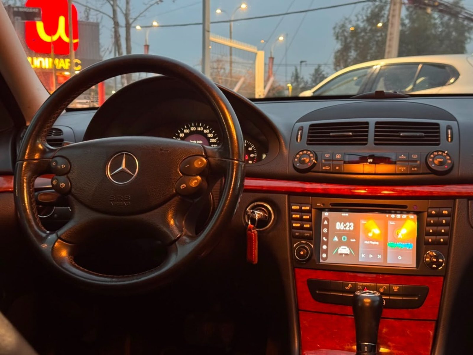 Mercedes-Benz E200 KOMPRESSOR 1.8 Turbo AT 2008 - Imagen 10 de 10