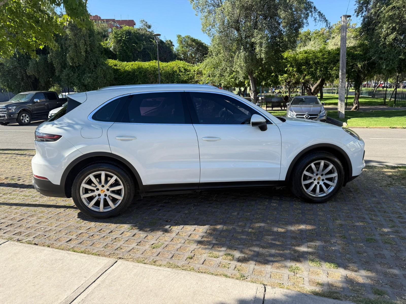 Porsche CAYENNE 3.0 4WD 2018 - Foto 4 de 7