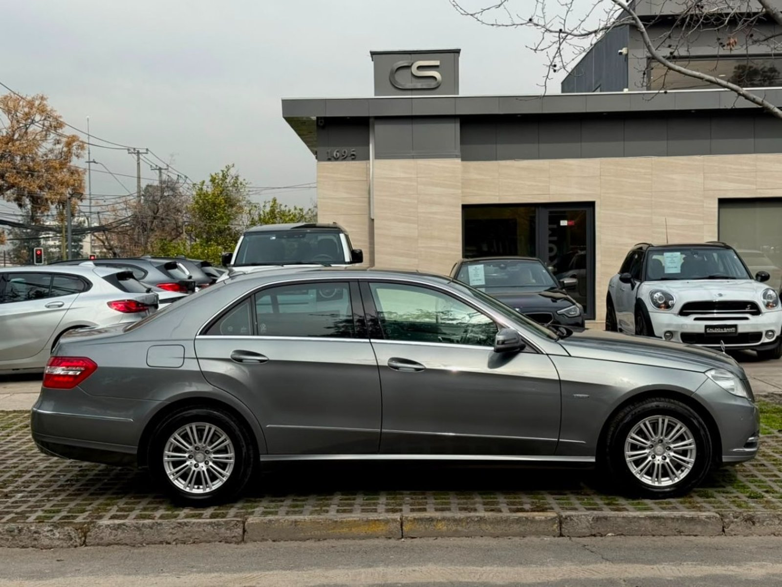 Mercedes-Benz E250 CGI ELEGANCE 1.8 AT 2012 - Imagen 6 de 10