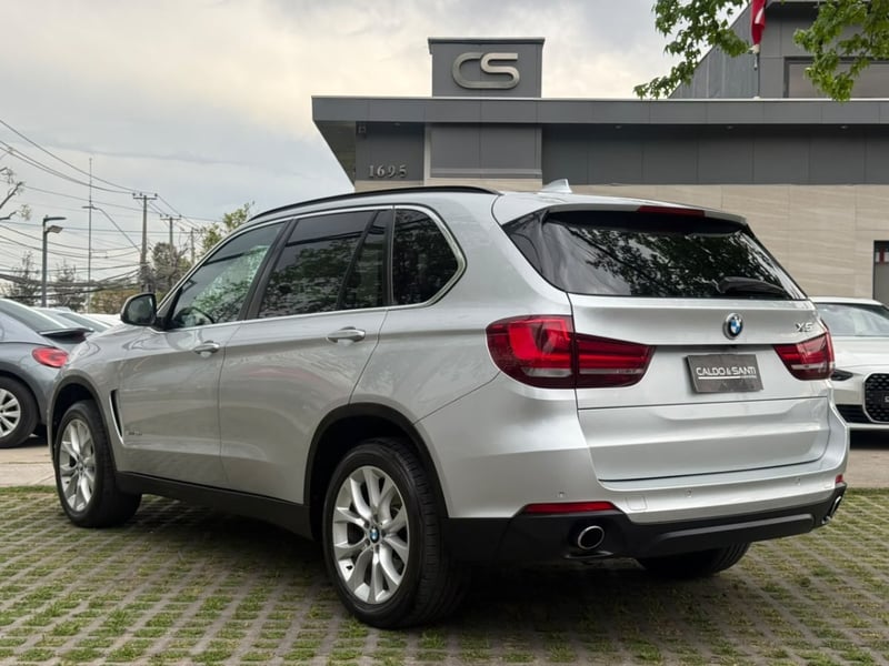 BMW X5 SDRIVE 25D 2.0 AT 2019 - Imagen 3 de 10