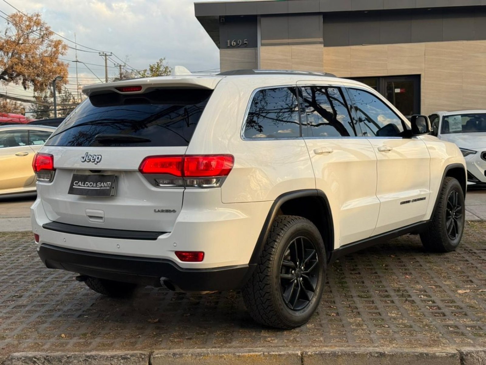 Jeep GRAND CHEROKEE LAREDO 3.6 AT 4x2 2018 - Imagen 5 de 10