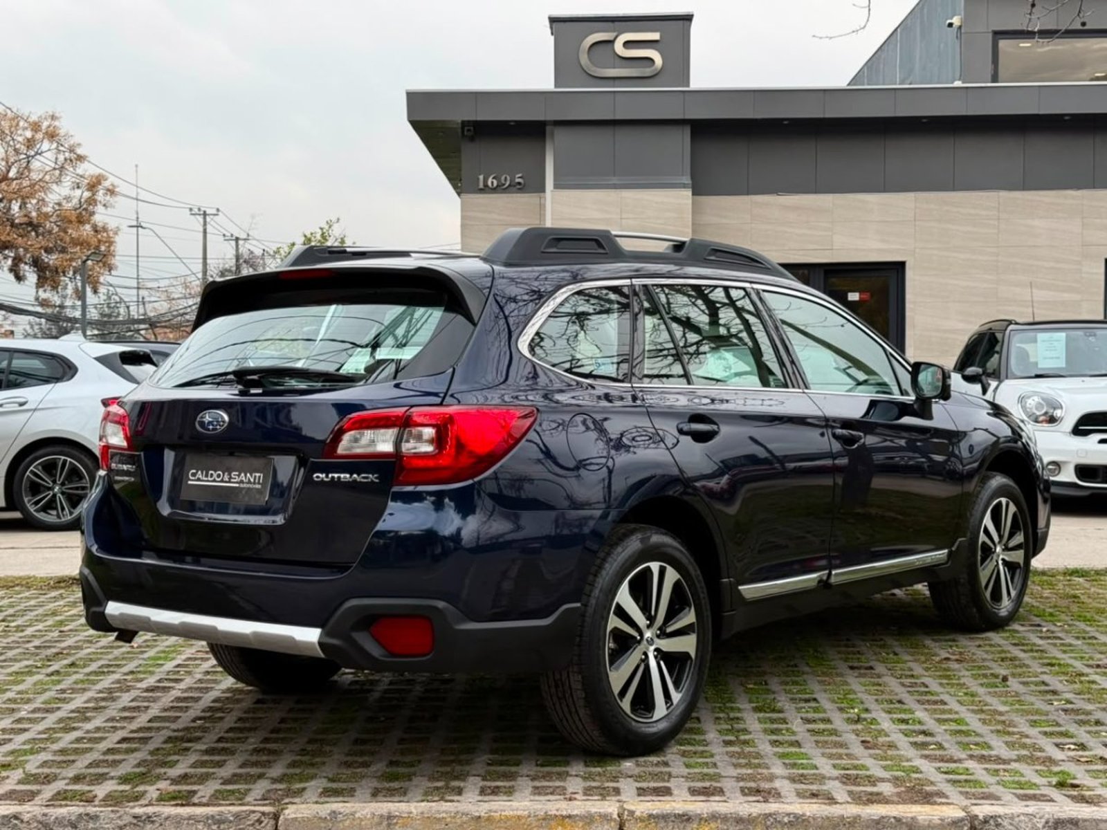 Subaru NEW OUTBACK LIMITED EYESIGHT AWD 2.5 AT 2019 - Imagen 5 de 10