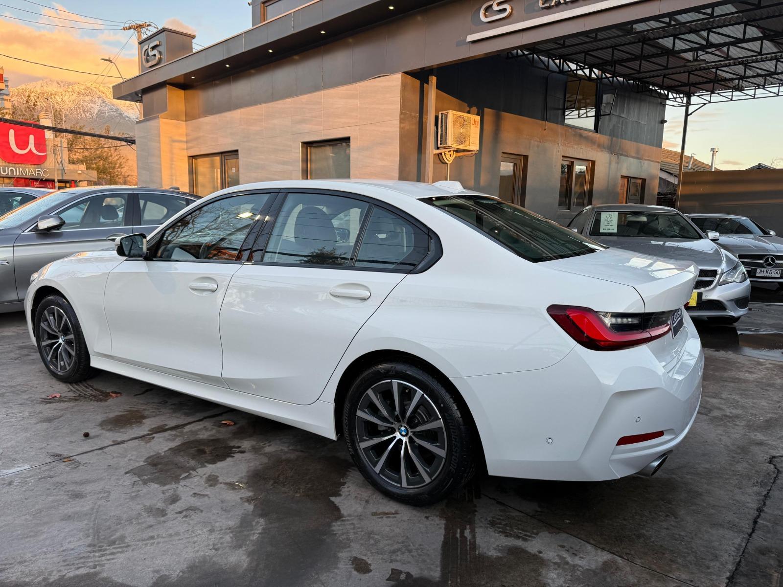BMW 320 URBAN LCI 2.0 AT TURBO 2024 - Imagen 3 de 9