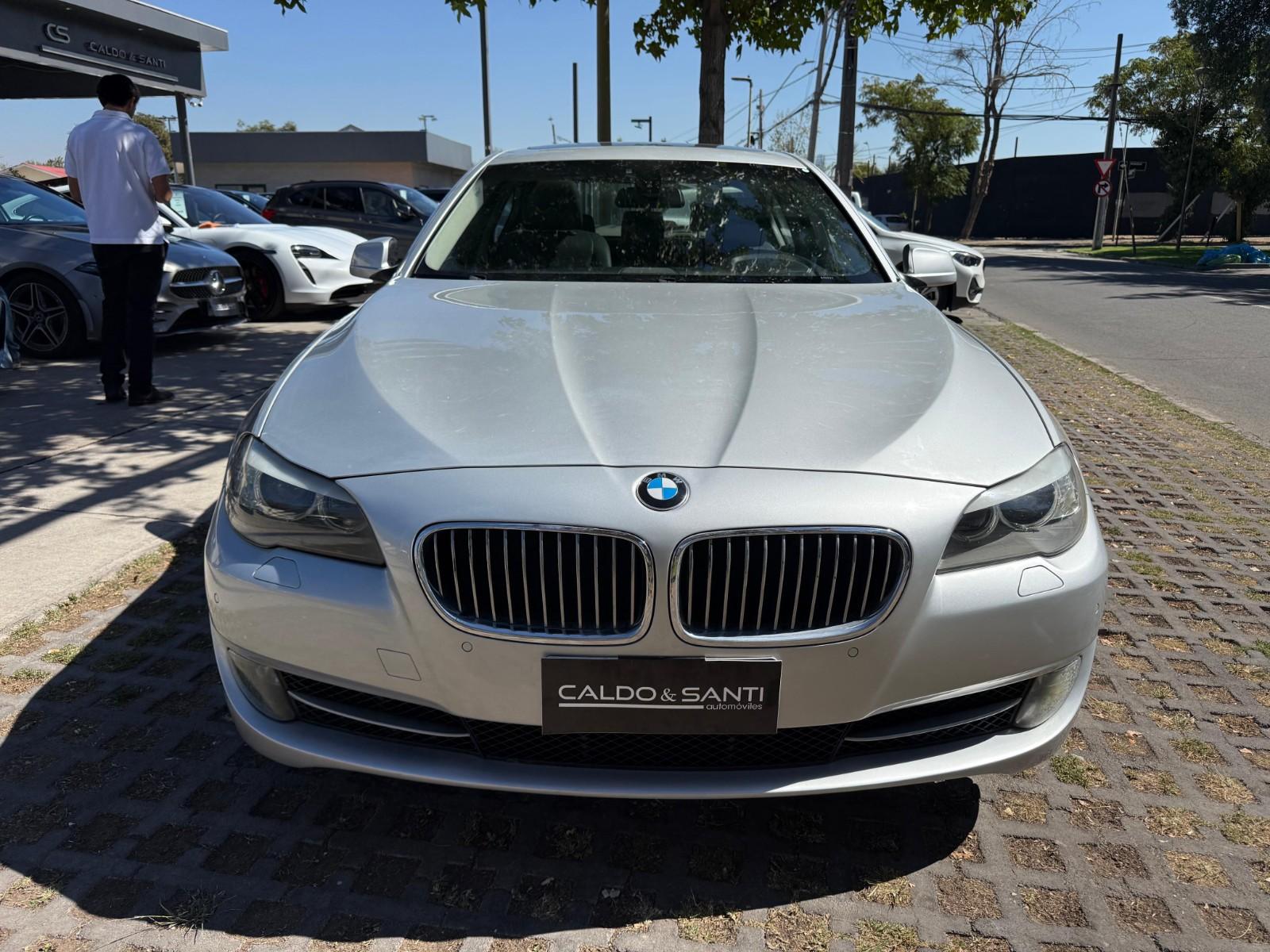 BMW 520D 2.0 AT DIESEL 2012 - Imagen 3 de 9