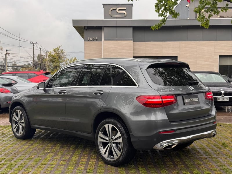 Mercedes-Benz GLC 250 2.0 AT 2017 - Imagen 3 de 10