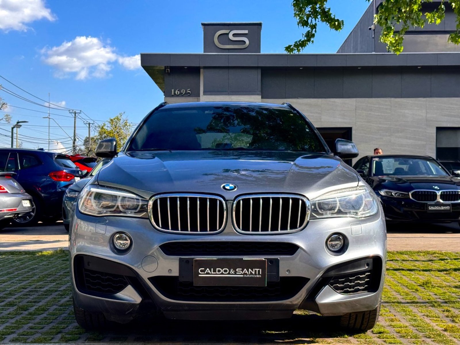 BMW X6 XDRIVE50I 4.4 AT 2016 - Foto 2 de 10