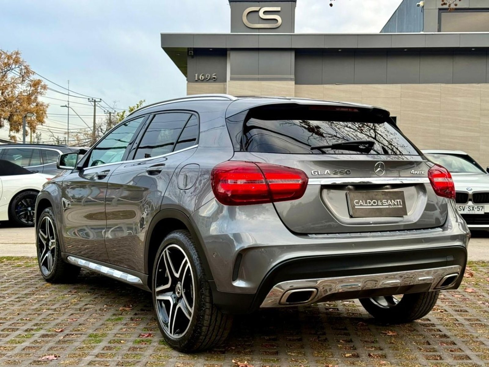 MERCEDES-BENZ GLA 250 2.0 AT 4MATIC 2019 - Imagen 3 de 9