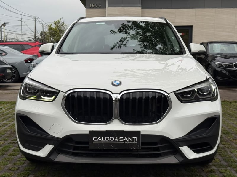 BMW X1 SDRIVE 18i 1.5 AT 2020 - Imagen 8 de 10