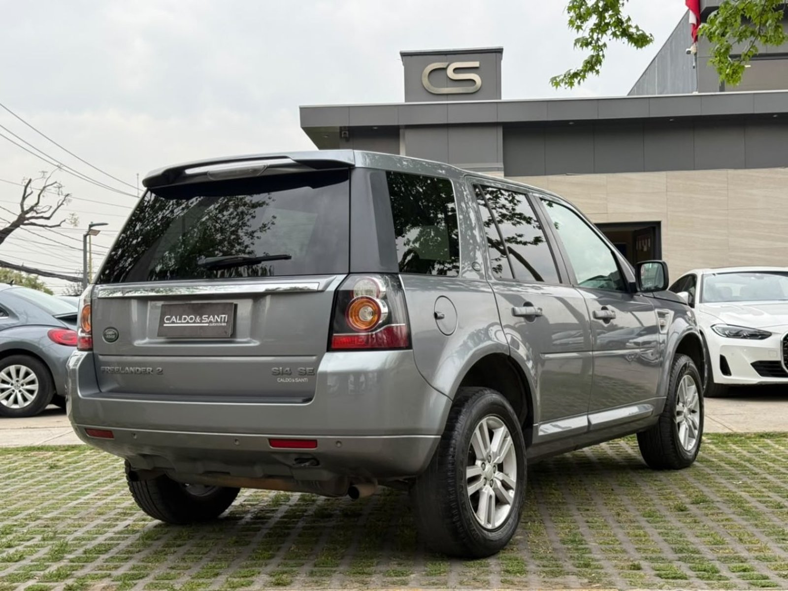 Land Rover FREELANDER 2 SI4 SE 4X4 2.0 AUT 2014 - Foto 5 de 10