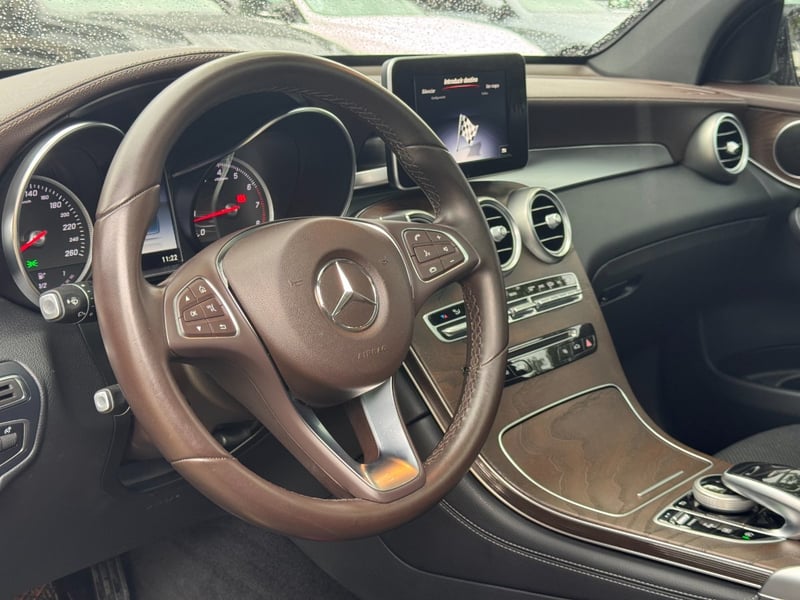 Mercedes-Benz GLC 250 2.0 AT 2017 - Imagen 9 de 10
