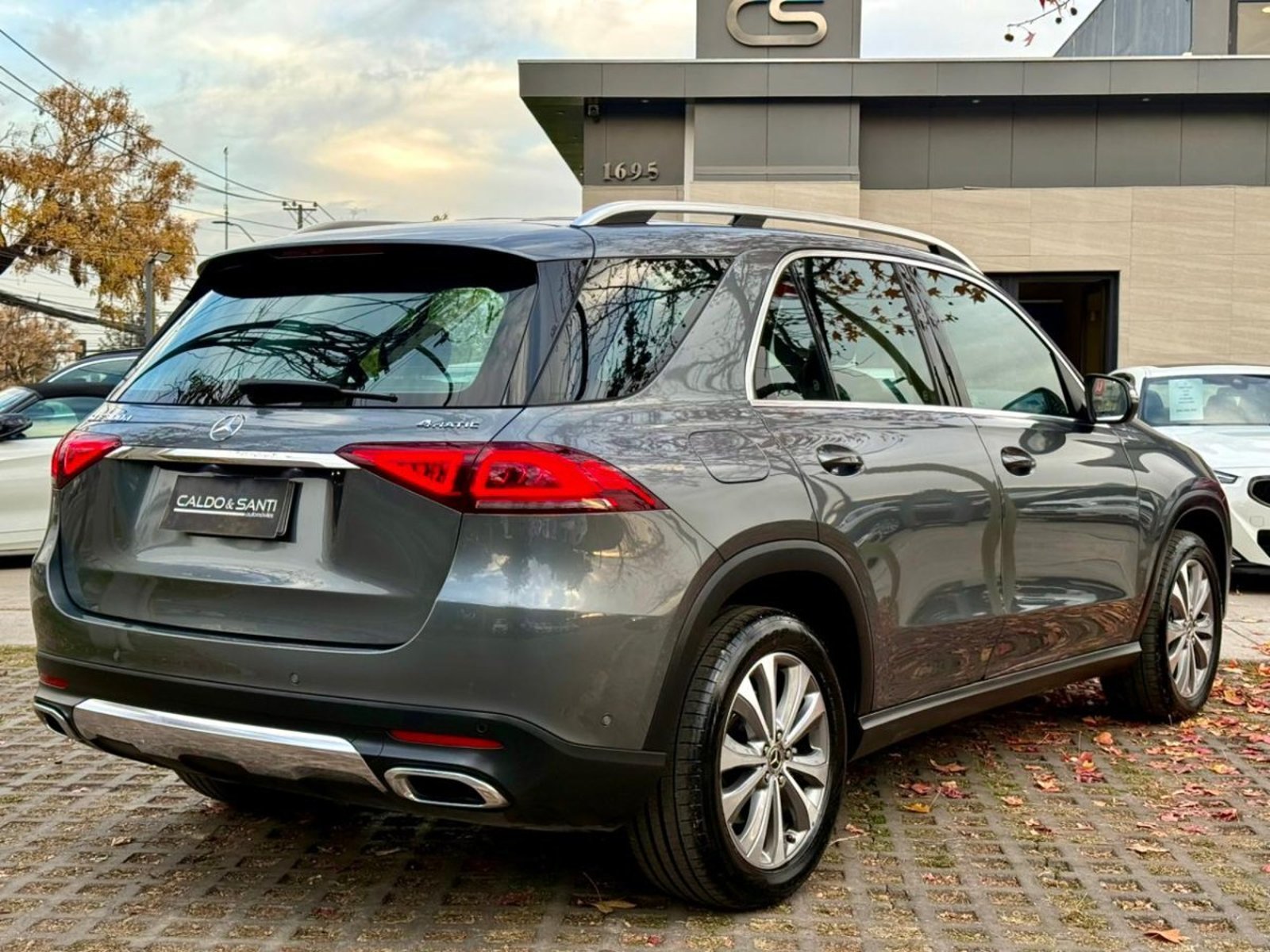 MERCEDES-BENZ GLE 300D 1.9 AT DIESEL 4MATIC 2021 - Imagen 5 de 9
