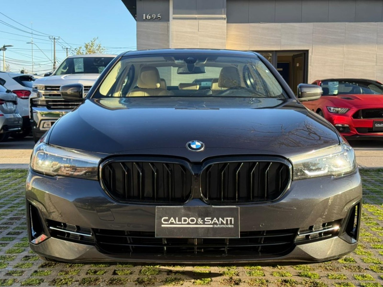 BMW 520D HERITAGE LCI 2.0 DIESEL 2021 - Imagen 8 de 10