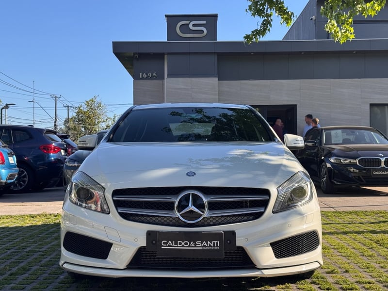 Mercedes-Benz A200 1.6 AT 2014 - Imagen 8 de 10