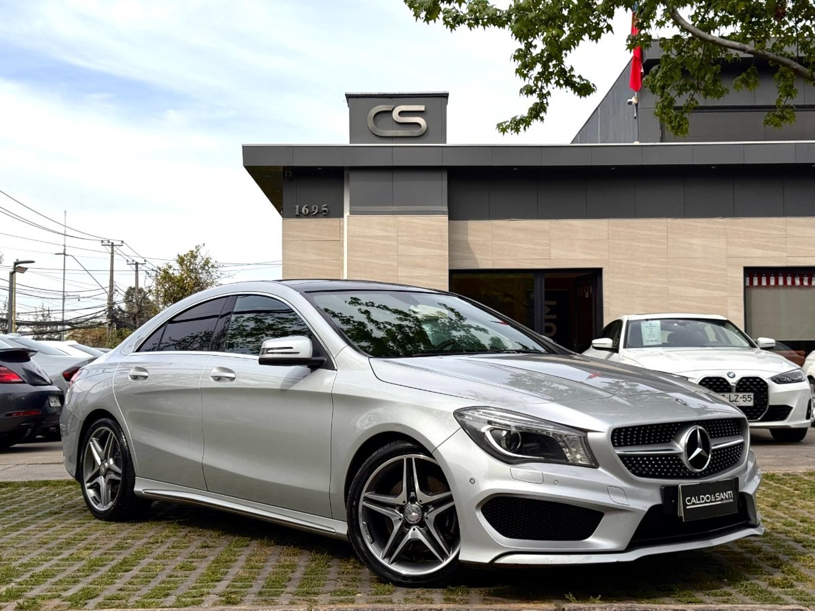 Mercedes-Benz CLA 250 2.0 AT 2016 - Foto 3 de 10